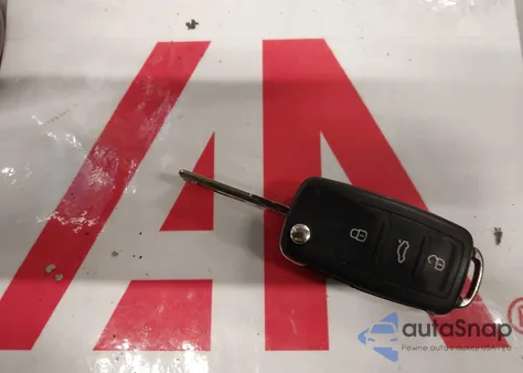 2017 Volkswagen Jetta 1.4T Se z USA, uszkodzony, nr VIN 3VWDB7AJ3HM387340